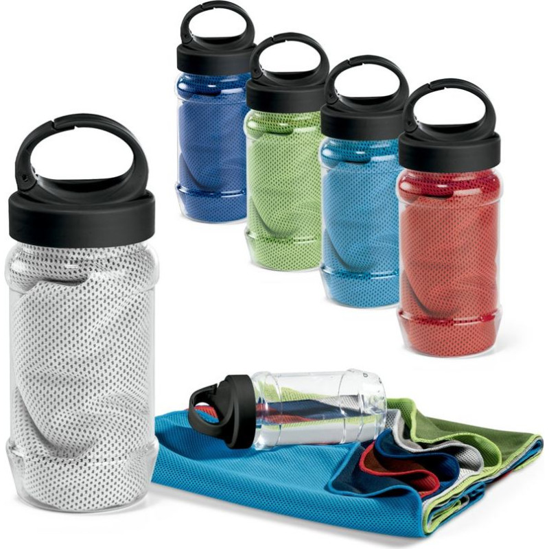 ARTX PLUS. Set with a PP and PET bottle and a polyamide and polyester sports towel